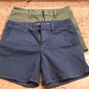 2 pair of Women’s American Eagle Midi Shorts